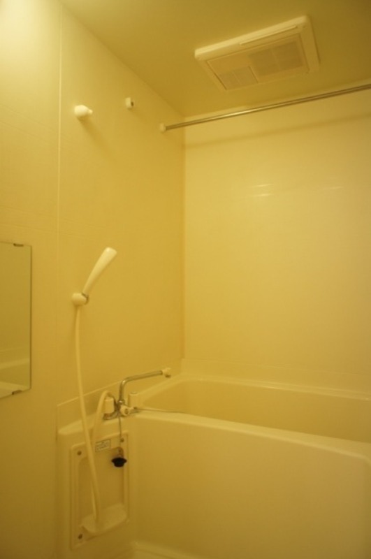 バス・シャワールーム　図面と現状に相違がある場合には現状を優先