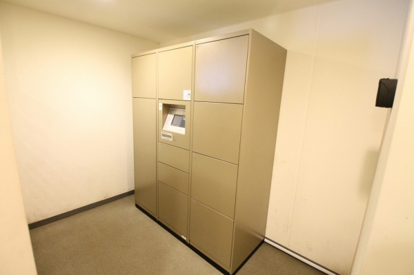 ロビー　不在時に便利な宅配ボックスあり！