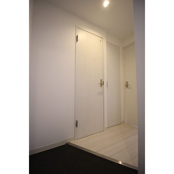 玄関　綺麗な玄関で気持ちよく帰宅できます♪