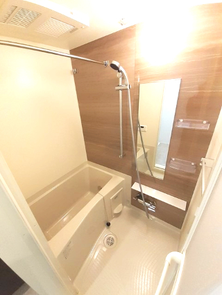 バス・シャワールーム　風呂