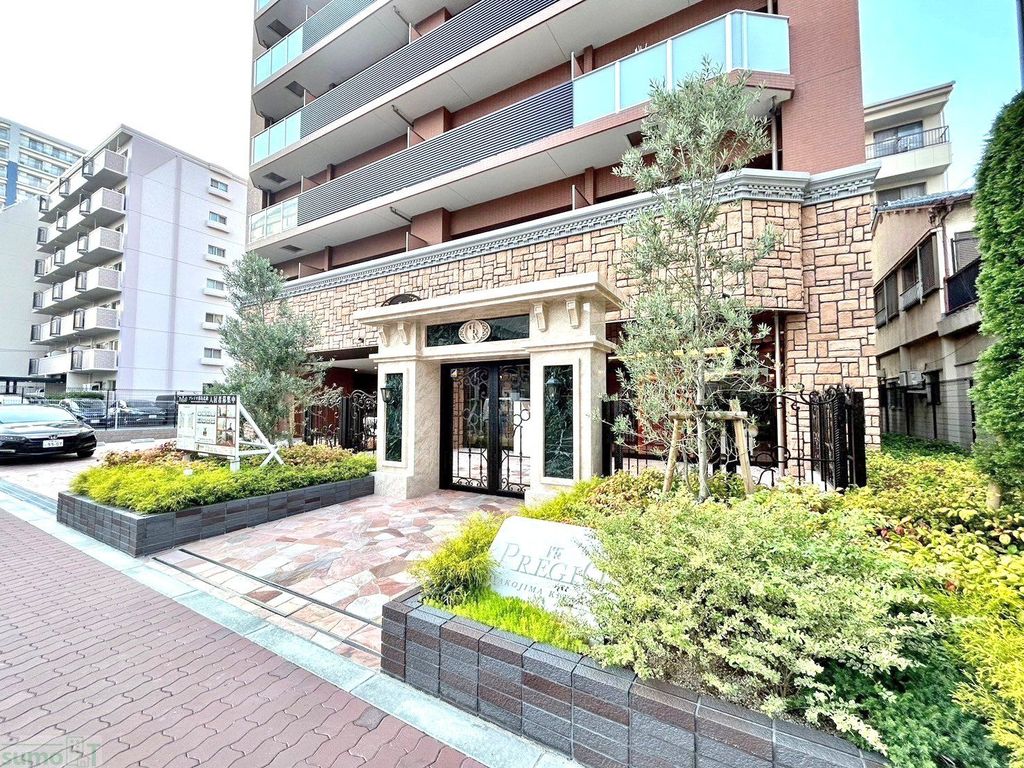 庭　エントランス