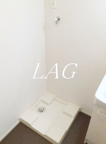 その他設備　室内洗濯置き場です。