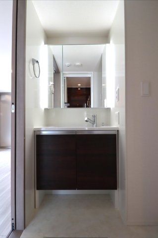 洗面設備　☆嬉しい独立洗面台☆