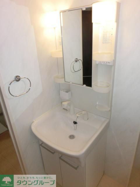 洗面設備　シャンプードレッサー完備