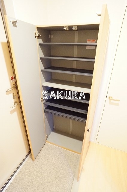 玄関　大容量のシューズボックス♪