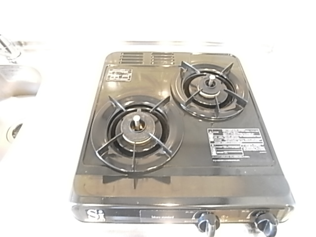 その他　料理がしやすい２口ガスキッチン。