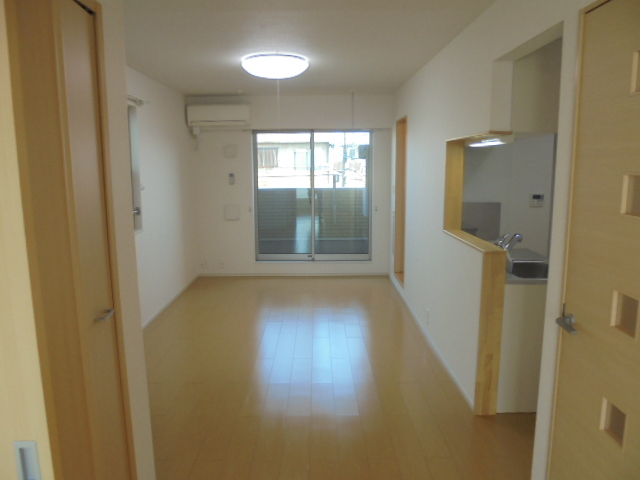 居室・リビング　同型タイプ写真