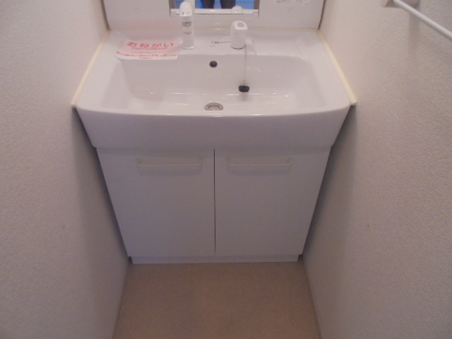 洗面設備　同型タイプ写真