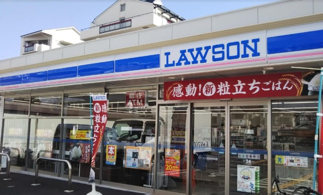 コンビニ　ローソン尼崎常松店（コンビニ）まで169m