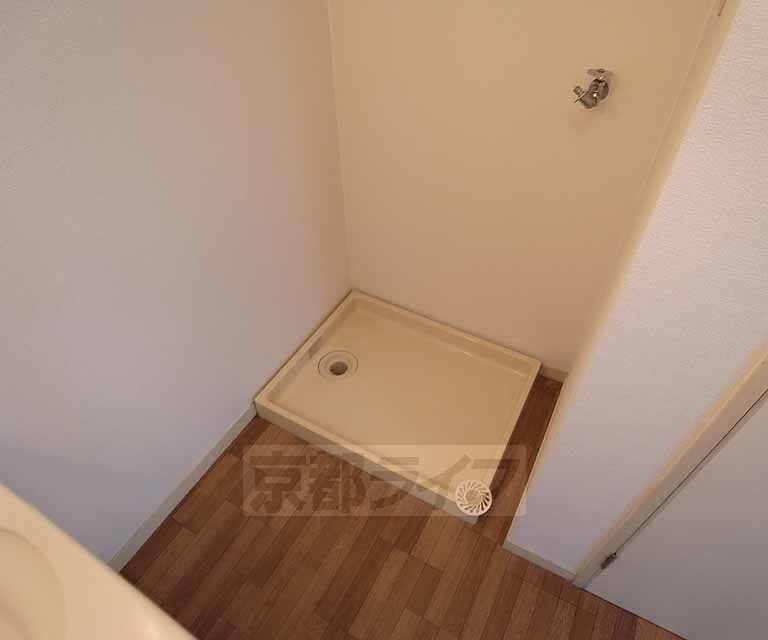 その他設備　室内洗濯置場です。