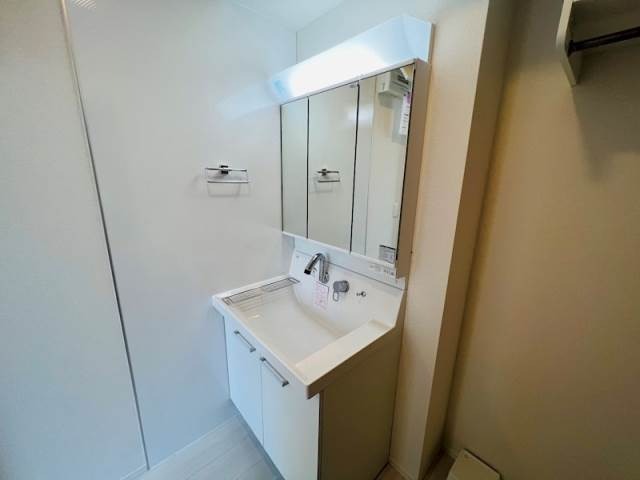 洗面設備　同型タイプ