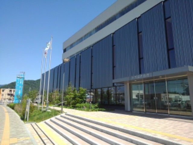 役所　千曲市役所（役所）まで675m