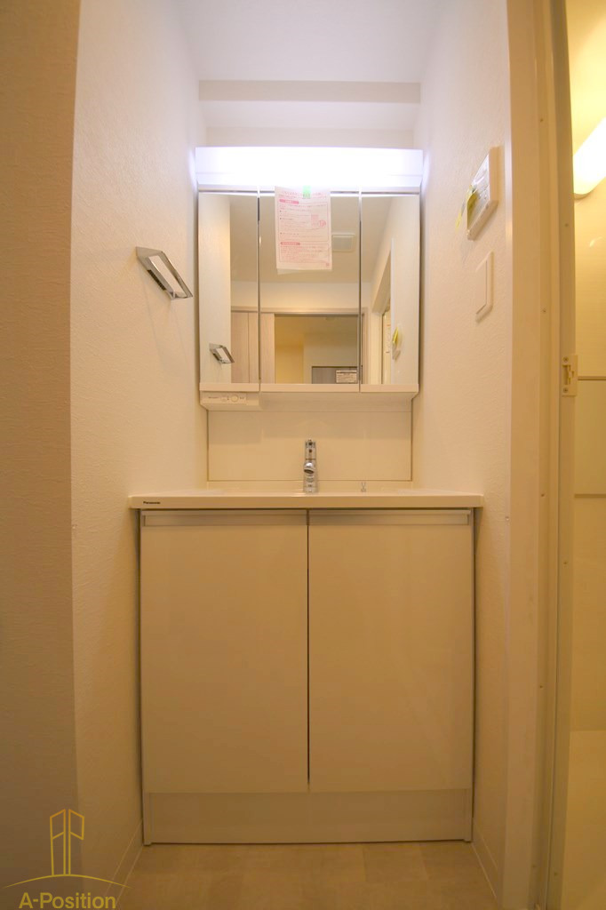 洗面設備　スプランディッド堀江