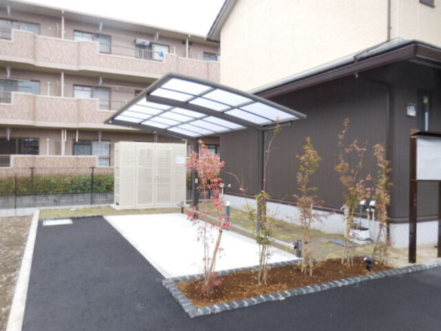 エントランス　駐輪場