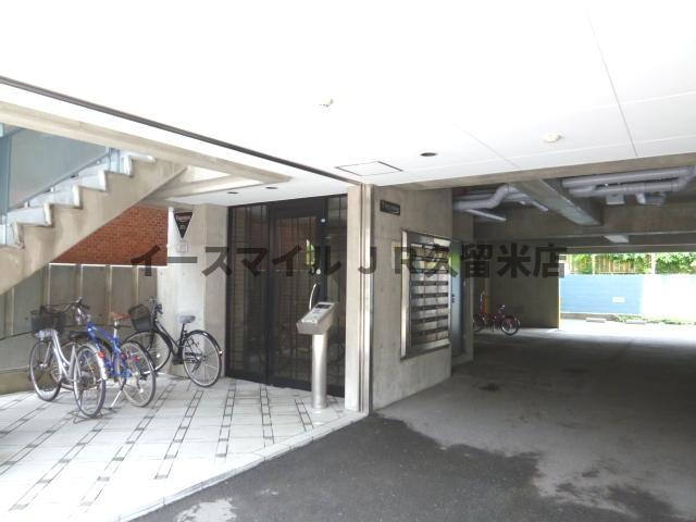 ロビー　ゆとりのあるロビーです