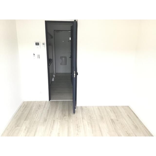 居室・リビング　別号室参考写真