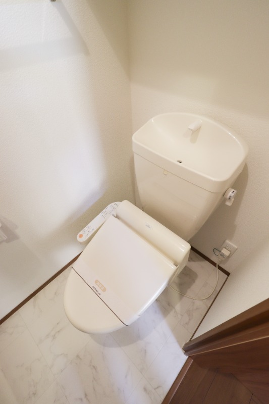 トイレ　図面と現状に相違がある場合には現状を優先