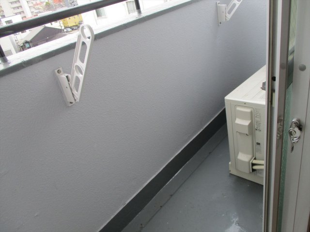 バルコニー　ハイム金山南