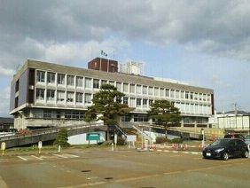 役所　小千谷市役所（役所）まで1020m