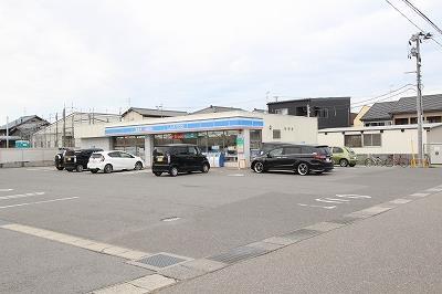 コンビニ　ローソン新潟大野町店（コンビニ）まで166m