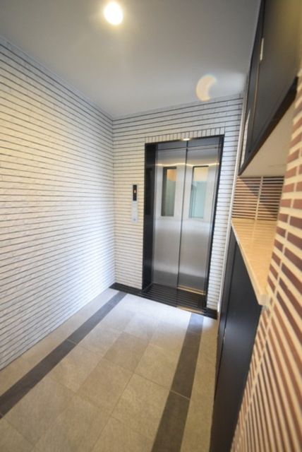 その他設備　エレベータ完備