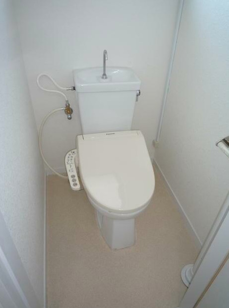 トイレ　シンプルで使いやすいトイレです