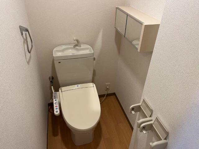 トイレ　トイレ