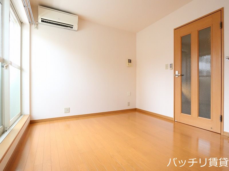居室・リビング　※写真は別部屋の為、現況優先です。