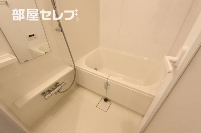 バス・シャワールーム　※反転タイプ写真