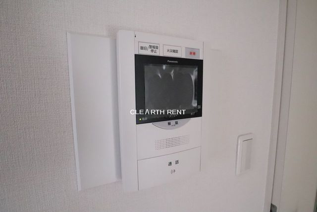 セキュリティ　カラーモニターインターホンで来訪者の確認が可能