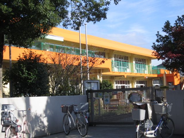 幼稚園・保育園　昭和荘保育園（幼稚園・保育園）まで410m