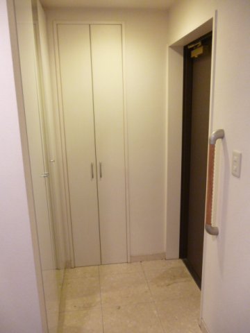 玄関　玄関※別部屋参考写真