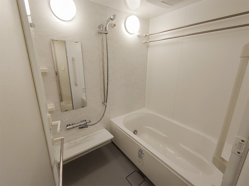 バス・シャワールーム　バス※別部屋参考写真
