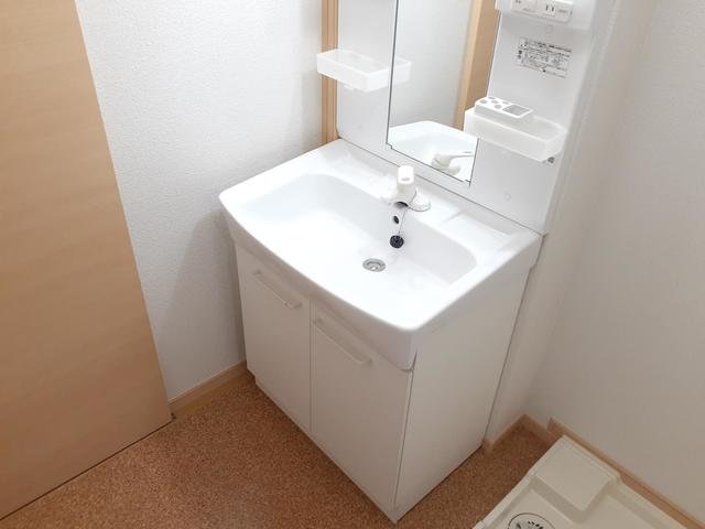 洗面設備　洗面所です