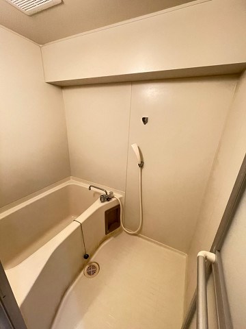 バス・シャワールーム　日々の疲れを癒すお風呂付です