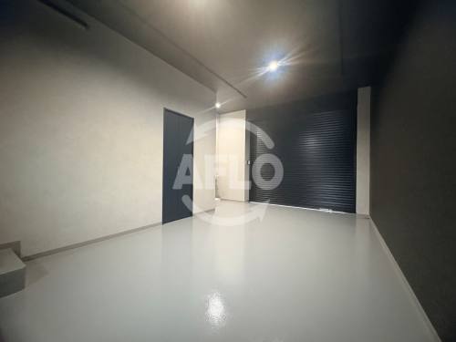 駐車場　GARAGE HOUSE WOODS　駐車場