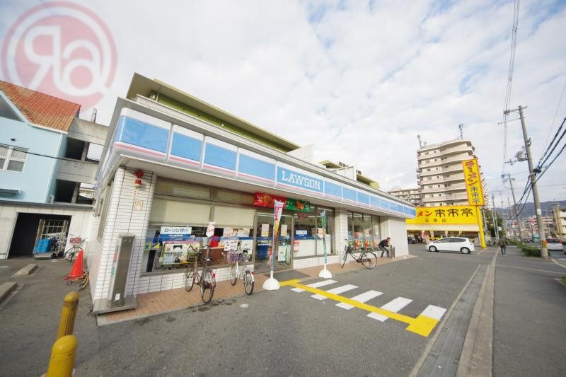 コンビニ　ローソン 東大阪玉串町東店（コンビニ）まで565m