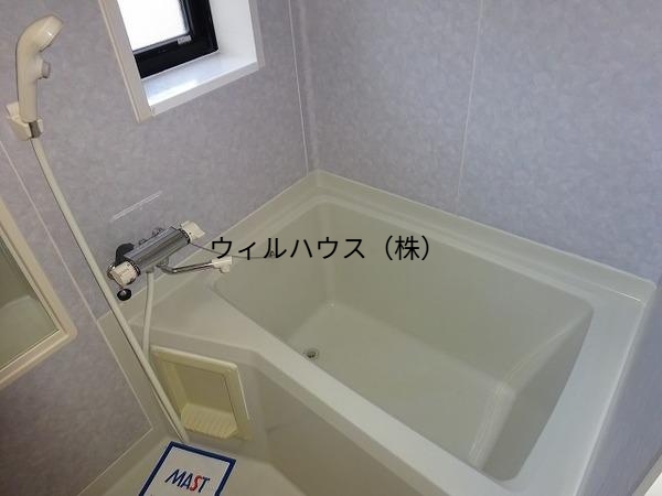 バス・シャワールーム　キレイな浴室！