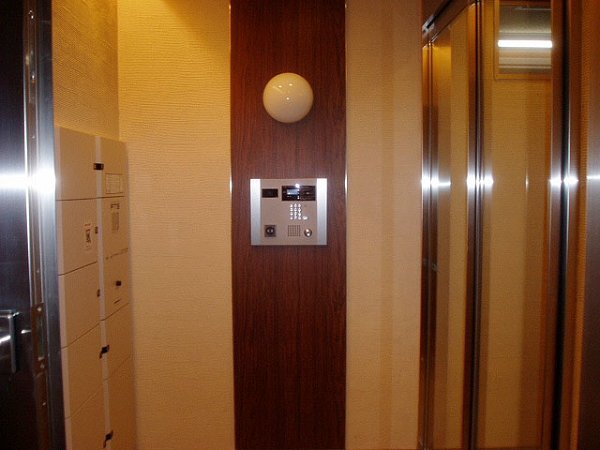 その他共有部分　オートロックで安心のセキュリティ