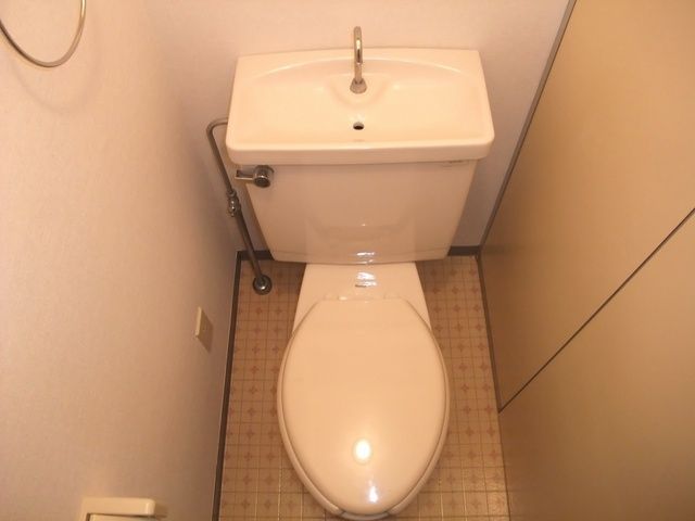 トイレ　タウンハウジング調布店まで♪