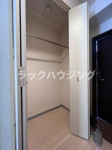 収納　画像と現状が異なる場合は現状優先となります。