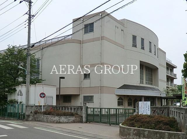 小学校　所沢市立柳瀬小学校（小学校）まで741m