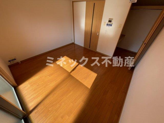 トイレ　同タイプのお部屋の写真。現況を優先します。