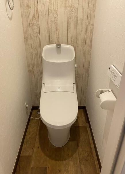 トイレ　別部屋参照