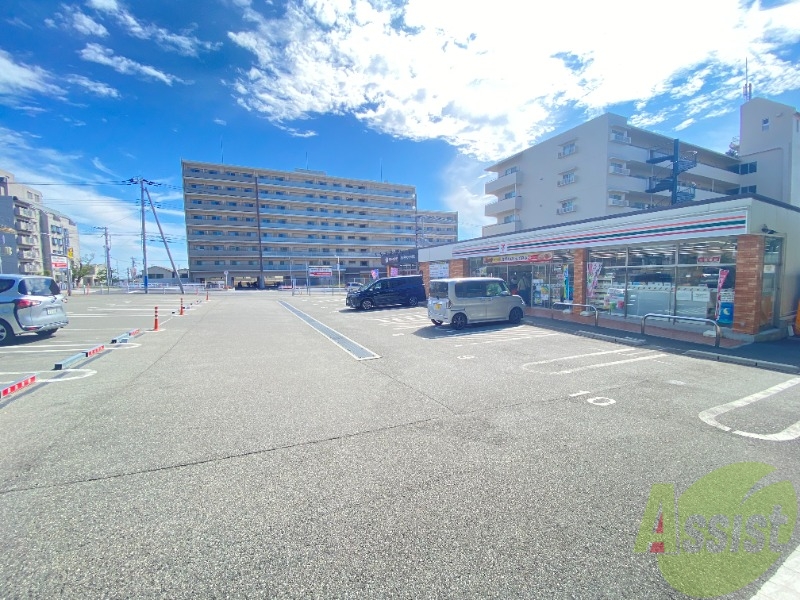 コンビニ　セブンイレブン　ハートイン垂水星陵台店（コンビニ）まで97m