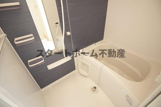 バス・シャワールーム　きれいなお風呂です