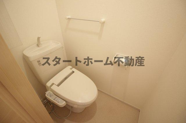 トイレ　コンパクトで使いやすいトイレです