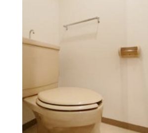 トイレ　落ち着いたトイレです