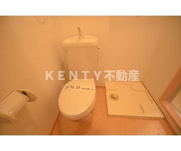 トイレ　清潔感のあるトイレです