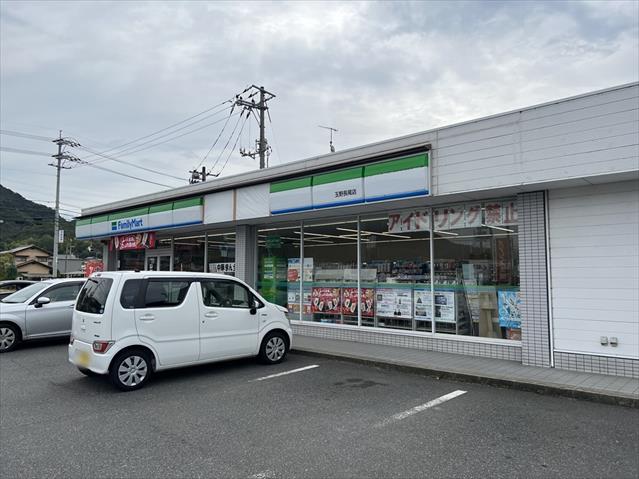 コンビニ　ファミリーマート玉野長尾店（コンビニ）まで784m